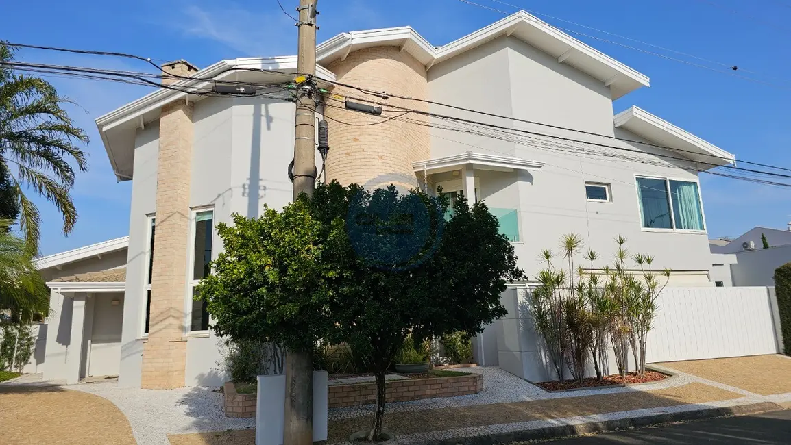 Casa de Condomínio com 3 quartos à venda, 310m2 em Jardim Villa Romana, Indaiatuba - SP - imagem 4 Foto 4 de Casa de Condomínio com 3 quartos à venda, 310m2 em Jardim Villa Romana, Indaiatuba - SP