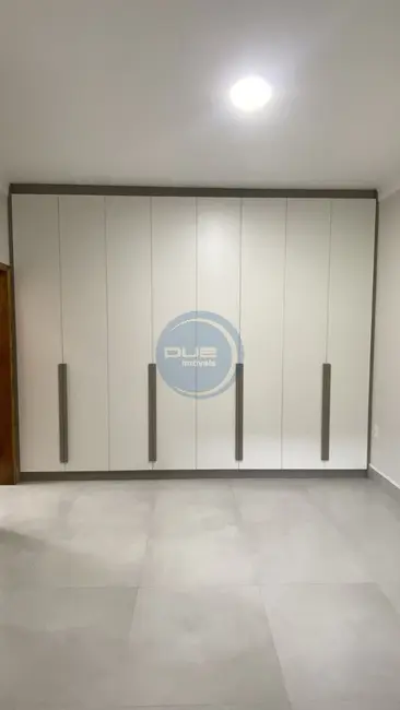 Foto 8 de Casa com 3 quartos à venda, 110m2 em Indaiatuba - SP