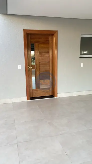 Foto 3 de Casa com 3 quartos à venda, 110m2 em Indaiatuba - SP