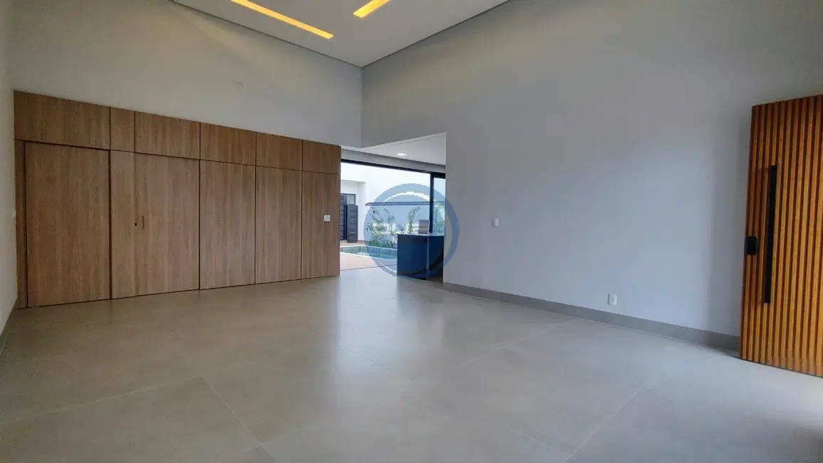 Casa de Condomínio com 3 quartos à venda, 188m2 em Indaiatuba - SP - imagem 4 Foto 4 de Casa de Condomínio com 3 quartos à venda, 188m2 em Indaiatuba - SP