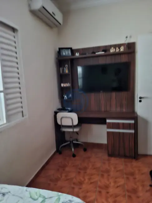 Casa com 2 quartos à venda, 110m2 em Centro, Indaiatuba - SP - imagem 6 Foto 6 de Casa com 2 quartos à venda, 110m2 em Centro, Indaiatuba - SP