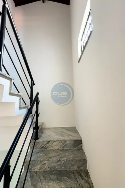 Foto 2 de Casa com 4 quartos à venda, 366m2 em Vila Alpes Suíços, Indaiatuba - SP