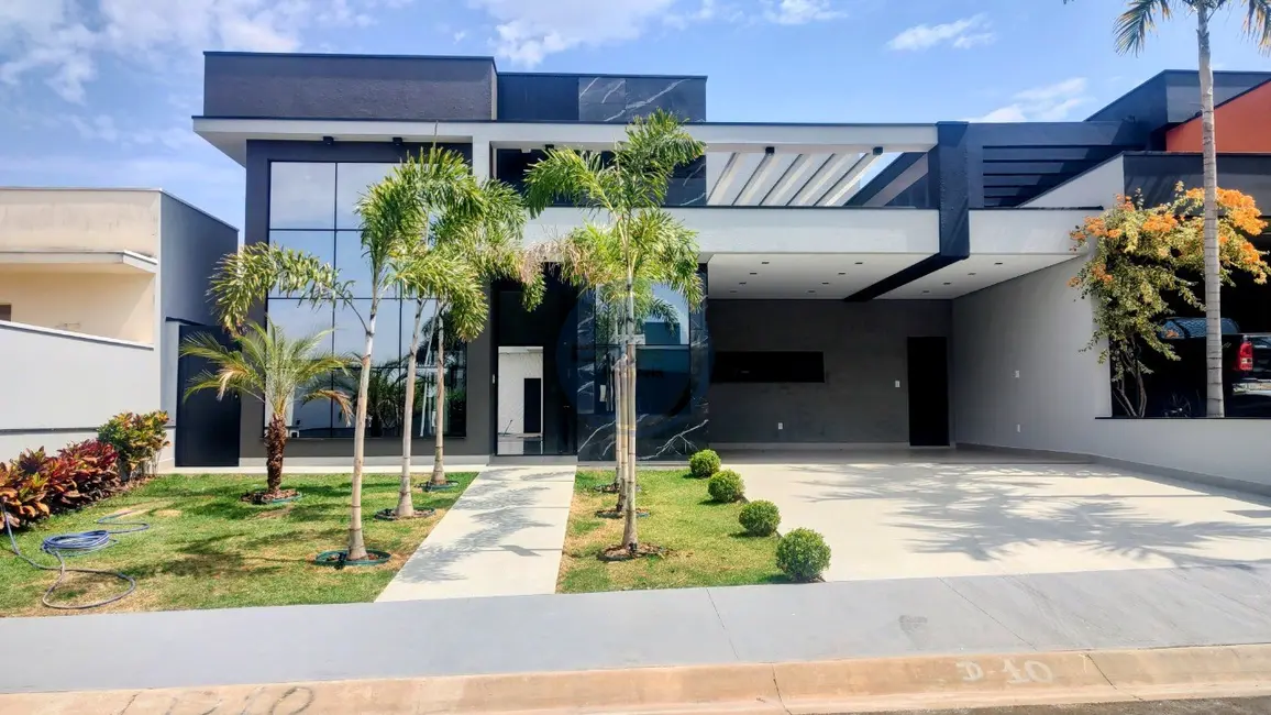 Foto 1 de Casa de Condomínio com 4 quartos à venda, 250m2 em Jardim Residencial Dona Lucilla, Indaiatuba - SP