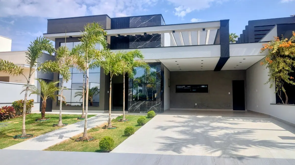 Foto 2 de Casa de Condomínio com 4 quartos à venda, 250m2 em Jardim Residencial Dona Lucilla, Indaiatuba - SP