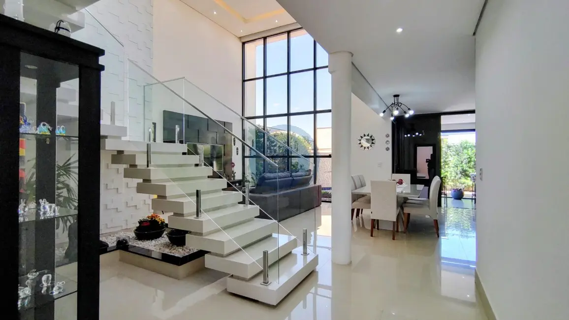 Foto 2 de Casa de Condomínio com 3 quartos à venda, 279m2 em Jardim Residencial Dona Lucilla, Indaiatuba - SP