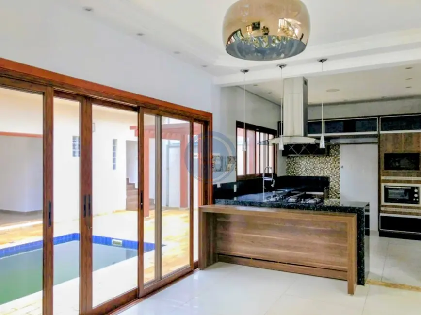 Foto 7 de Casa de Condomínio com 3 quartos à venda, 289m2 em Jardim Residencial Dona Lucilla, Indaiatuba - SP