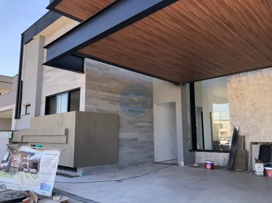 Casa de Condomínio com 3 quartos à venda, 205m2 em Indaiatuba - SP - imagem 1 Foto 1 de Casa de Condomínio com 3 quartos à venda, 205m2 em Indaiatuba - SP