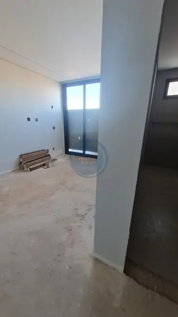 Casa de Condomínio com 3 quartos à venda, 205m2 em Indaiatuba - SP - imagem 3 Foto 3 de Casa de Condomínio com 3 quartos à venda, 205m2 em Indaiatuba - SP