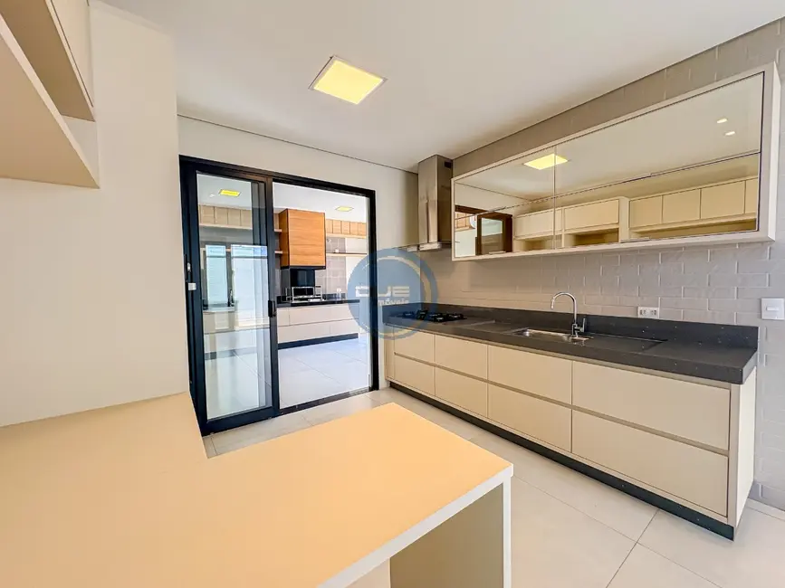 Casa de Condomínio com 4 quartos à venda, 201m2 em Residencial Duas Marias, Indaiatuba - SP - imagem 9 Foto 9 de Casa de Condomínio com 4 quartos à venda, 201m2 em Residencial Duas Marias, Indaiatuba - SP