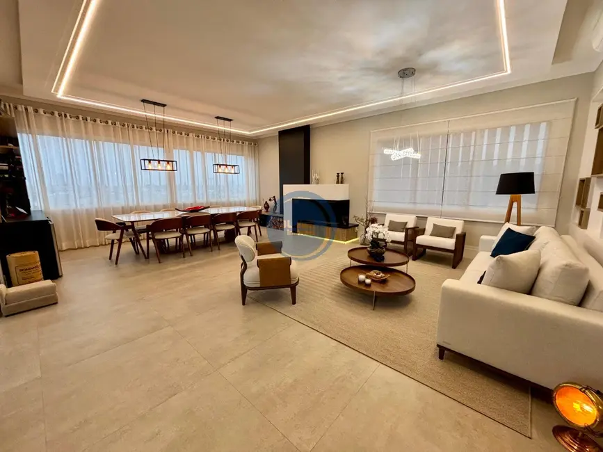 Foto 5 de Casa de Condomínio com 4 quartos à venda, 400m2 em Jardim Residencial Helvétia Park I, Indaiatuba - SP