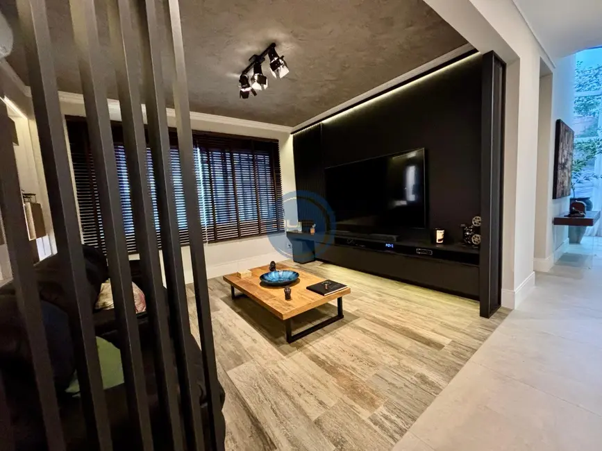 Foto 8 de Casa de Condomínio com 4 quartos à venda, 400m2 em Jardim Residencial Helvétia Park I, Indaiatuba - SP