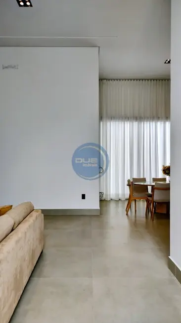 Foto 3 de Casa de Condomínio com 3 quartos à venda, 200m2 em Indaiatuba - SP