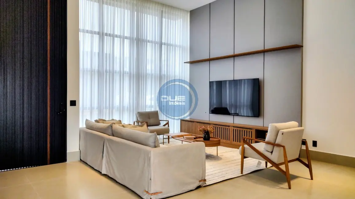 Foto 6 de Casa de Condomínio com 3 quartos à venda, 200m2 em Jardim Residencial Dona Lucilla, Indaiatuba - SP