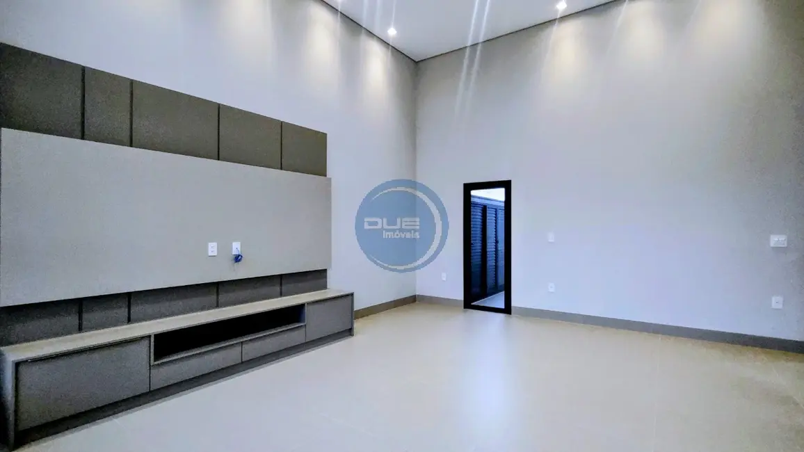 Foto 2 de Casa de Condomínio com 3 quartos à venda, 190m2 em Indaiatuba - SP