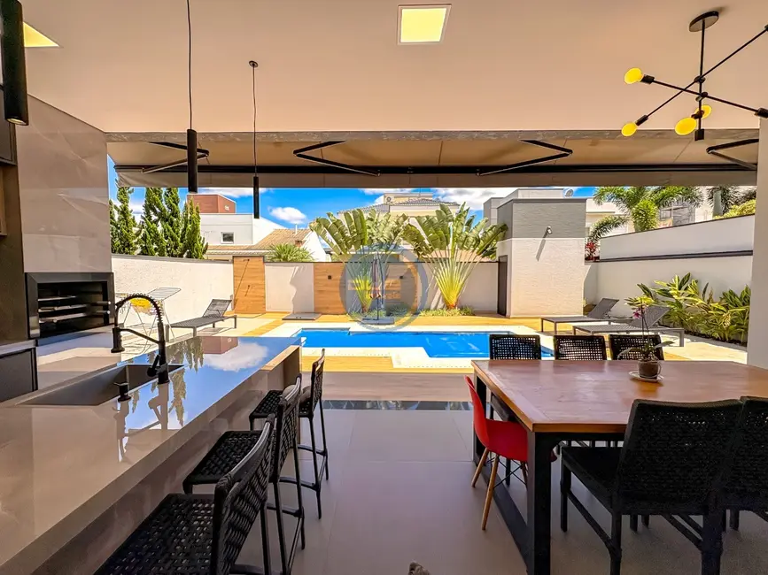 Foto 1 de Casa de Condomínio com 4 quartos à venda, 342m2 em Jardim Residencial Helvétia Park I, Indaiatuba - SP