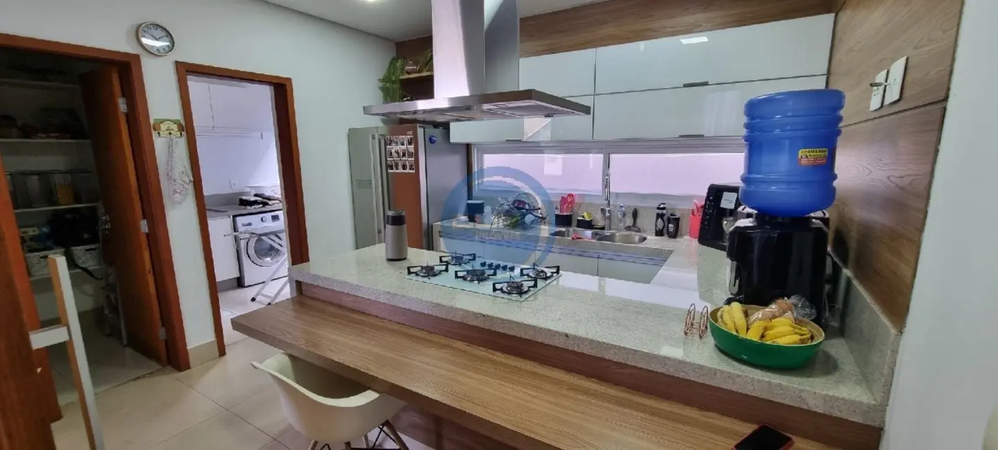 Foto 9 de Casa de Condomínio com 4 quartos à venda, 288m2 em Jardim Vila Paradiso, Indaiatuba - SP