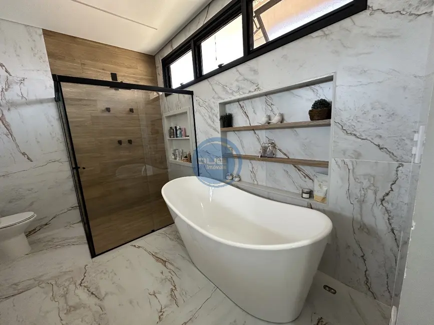 Foto 3 de Casa de Condomínio com 3 quartos à venda, 370m2 em Jardim Residencial Helvétia Park III, Indaiatuba - SP