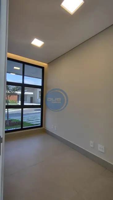 Foto 2 de Casa de Condomínio com 3 quartos à venda, 211m2 em Indaiatuba - SP