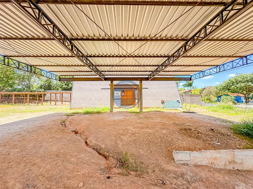 Foto 3 de Chácara com 3 quartos à venda, 547m2 em Jardim dos Laranjais, Indaiatuba - SP