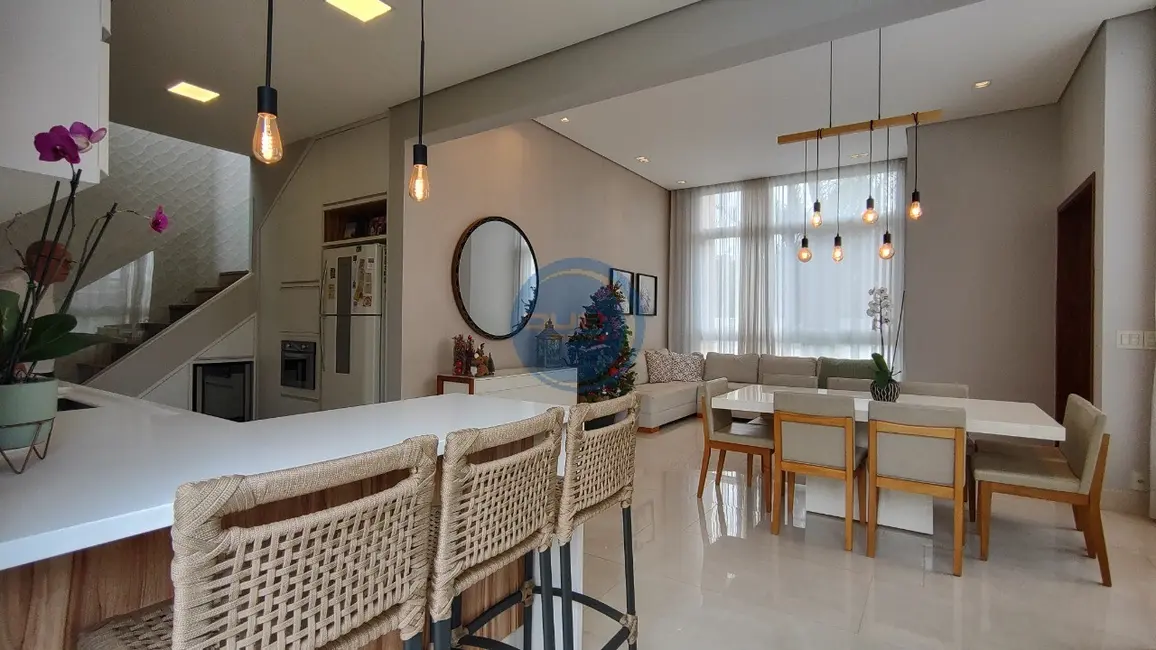 Foto 6 de Casa de Condomínio com 3 quartos à venda, 226m2 em Jardim Residencial Dona Lucilla, Indaiatuba - SP