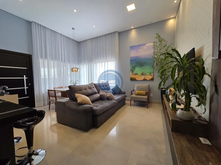 Foto 3 de Casa de Condomínio com 3 quartos à venda, 187m2 em Jardim Residencial Dona Lucilla, Indaiatuba - SP