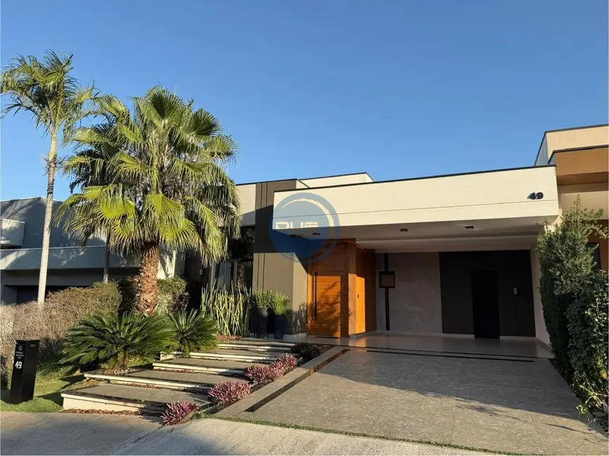 Foto 2 de Casa de Condomínio com 3 quartos à venda, 171m2 em Jardim Residencial Dona Lucilla, Indaiatuba - SP