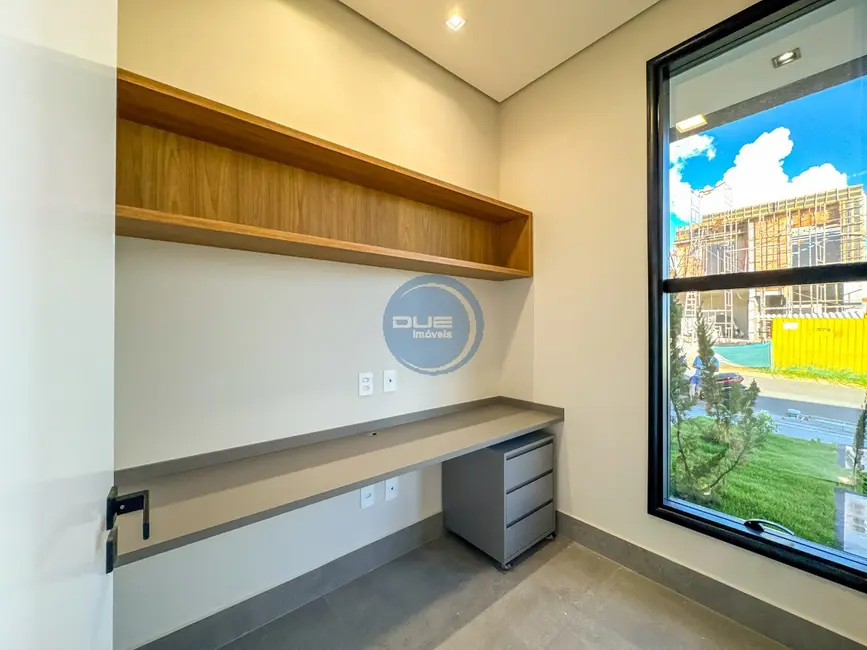 Casa de Condomínio com 3 quartos à venda, 195m2 em Indaiatuba - SP - imagem 8 Foto 8 de Casa de Condomínio com 3 quartos à venda, 195m2 em Indaiatuba - SP