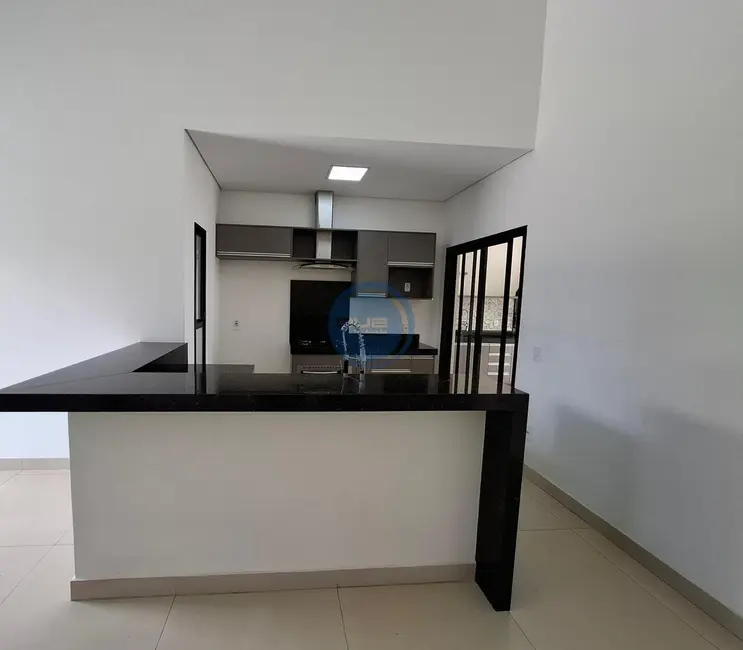 Foto 2 de Casa de Condomínio com 3 quartos à venda, 134m2 em Jardim Bréscia, Indaiatuba - SP