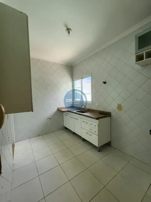 Foto 6 de Casa de Condomínio com 2 quartos para alugar, 77m2 em Portal das Acácias, Indaiatuba - SP