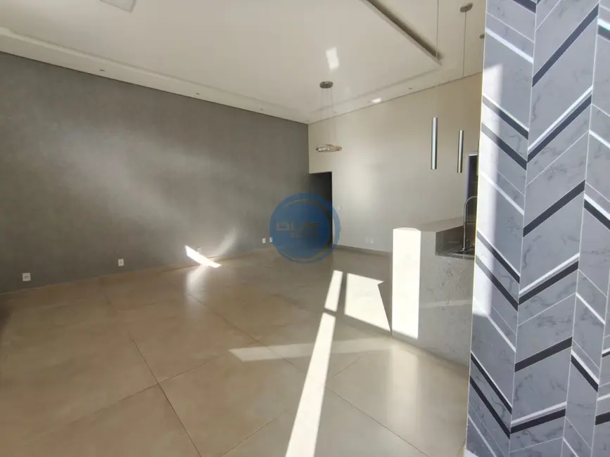 Foto 3 de Casa de Condomínio com 3 quartos à venda, 115m2 em Jardim Mantova, Indaiatuba - SP