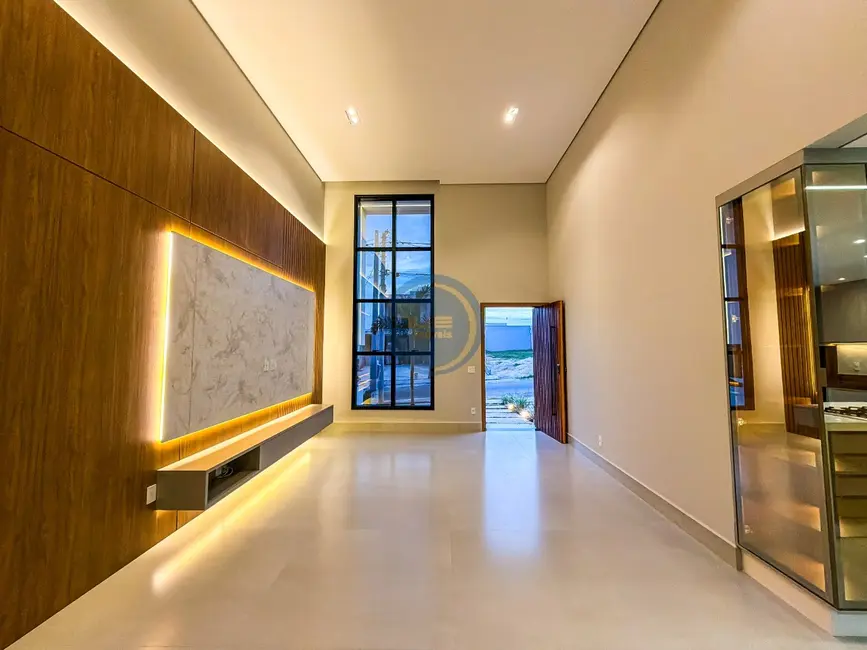 Casa de Condomínio com 3 quartos à venda, 212m2 em Indaiatuba - SP - imagem 6 Foto 6 de Casa de Condomínio com 3 quartos à venda, 212m2 em Indaiatuba - SP