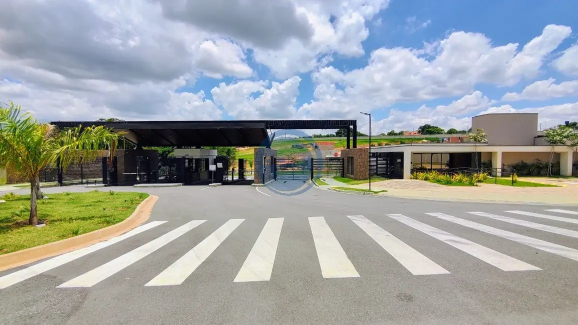 Foto 1 de Terreno / Lote à venda, 300m2 em Indaiatuba - SP