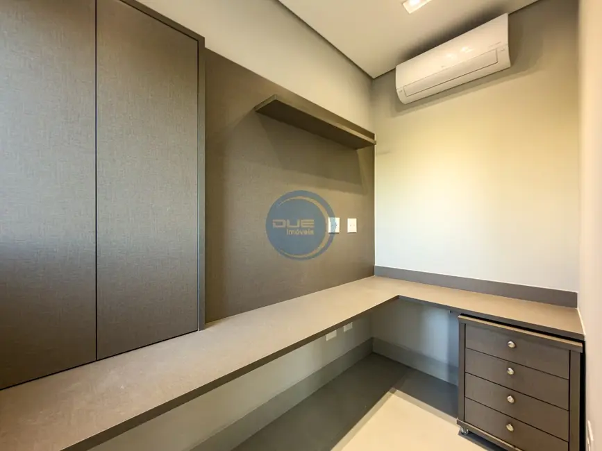 Casa de Condomínio com 3 quartos à venda, 191m2 em Indaiatuba - SP - imagem 8 Foto 8 de Casa de Condomínio com 3 quartos à venda, 191m2 em Indaiatuba - SP