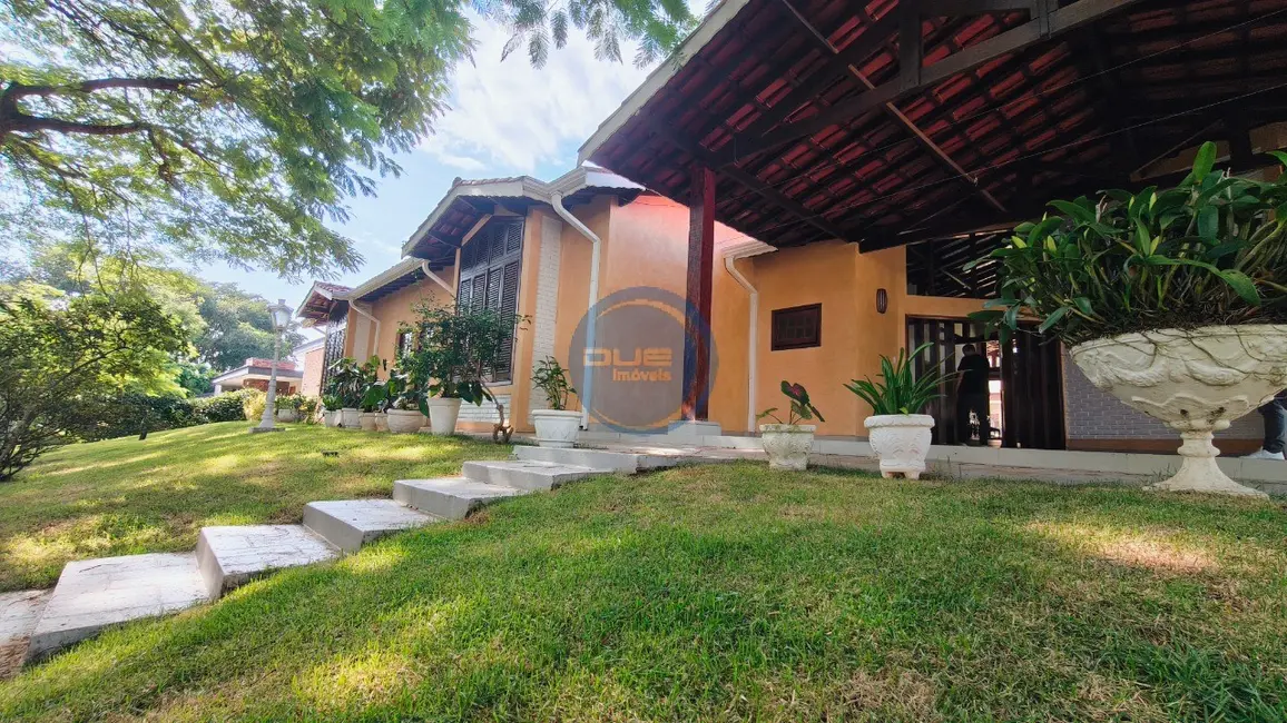 Casa de Condomínio com 4 quartos para alugar, 409m2 em Helvétia Country, Indaiatuba - SP - imagem 3 Foto 3 de Casa de Condomínio com 4 quartos para alugar, 409m2 em Helvétia Country, Indaiatuba - SP
