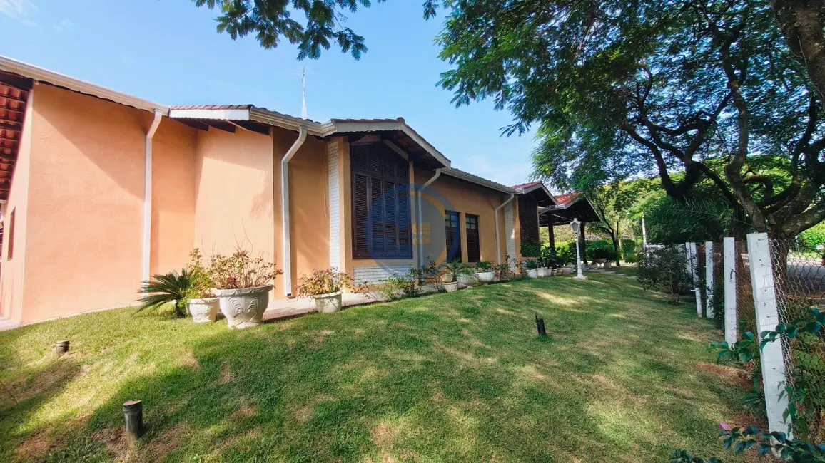 Casa de Condomínio com 4 quartos para alugar, 409m2 em Helvétia Country, Indaiatuba - SP - imagem 5 Foto 5 de Casa de Condomínio com 4 quartos para alugar, 409m2 em Helvétia Country, Indaiatuba - SP