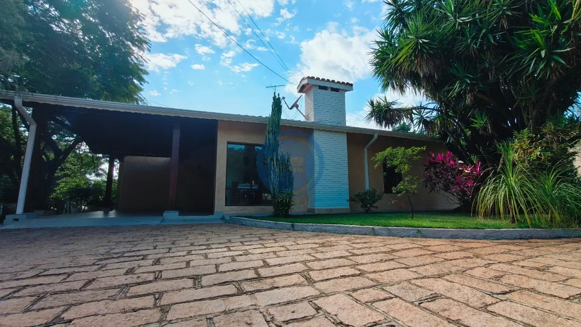 Casa de Condomínio com 4 quartos para alugar, 409m2 em Helvétia Country, Indaiatuba - SP - imagem 6 Foto 6 de Casa de Condomínio com 4 quartos para alugar, 409m2 em Helvétia Country, Indaiatuba - SP