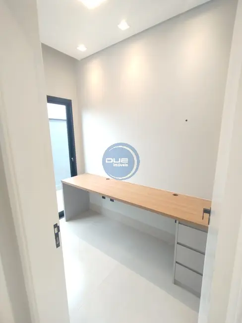 Casa de Condomínio com 3 quartos à venda, 197m2 em Indaiatuba - SP - imagem 9 Foto 9 de Casa de Condomínio com 3 quartos à venda, 197m2 em Indaiatuba - SP