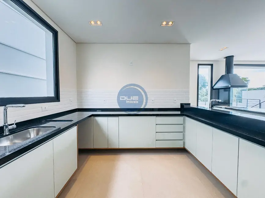 Casa de Condomínio com 4 quartos à venda, 400m2 em Indaiatuba - SP - imagem 9 Foto 9 de Casa de Condomínio com 4 quartos à venda, 400m2 em Indaiatuba - SP