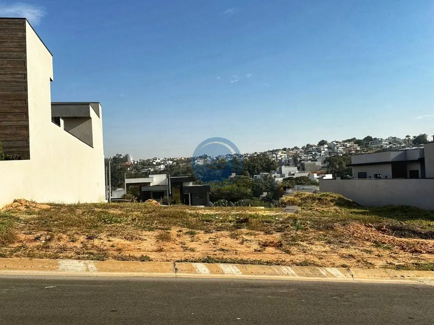 Foto 1 de Terreno / Lote à venda, 300m2 em Indaiatuba - SP