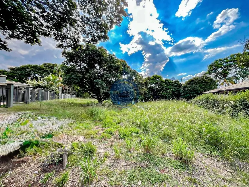 Foto 1 de Terreno / Lote à venda, 1345m2 em Helvétia Country, Indaiatuba - SP