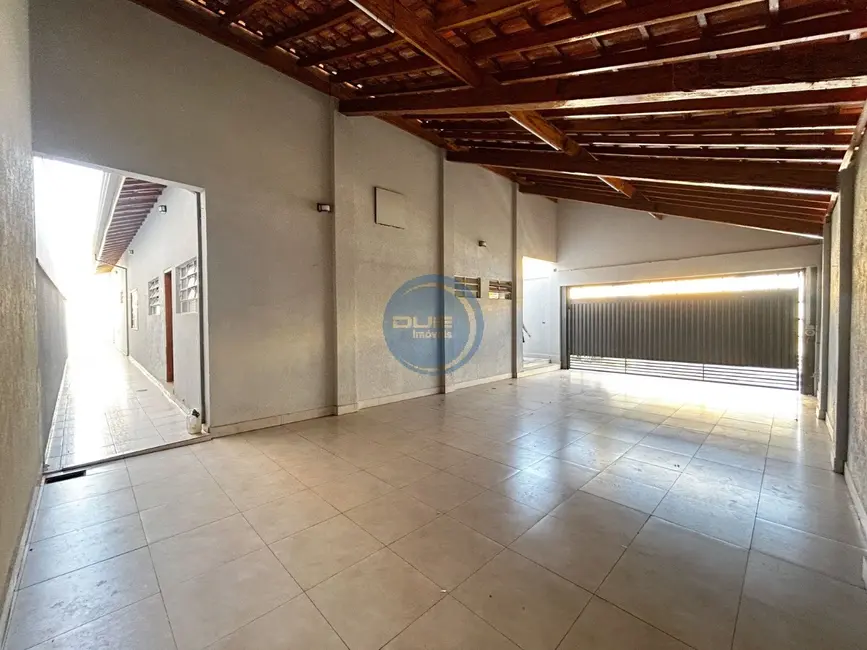 Sala Comercial com 3 quartos para alugar, 150m2 em Vila Sfeir, Indaiatuba - SP - imagem 3 Foto 3 de Sala Comercial com 3 quartos para alugar, 150m2 em Vila Sfeir, Indaiatuba - SP