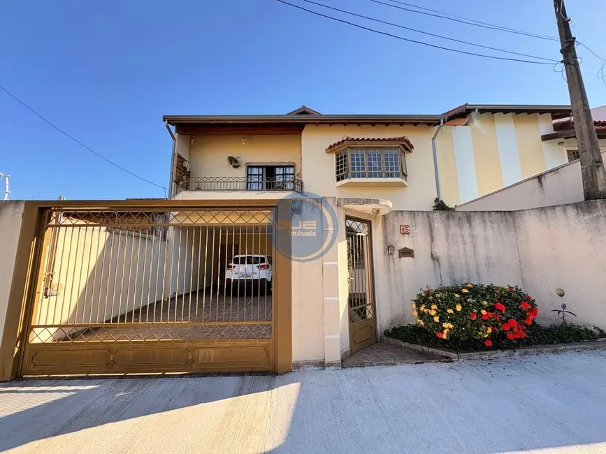Foto 3 de Casa com 3 quartos à venda, 220m2 em Jardim Regente, Indaiatuba - SP