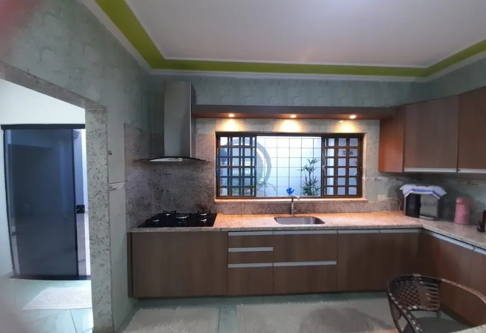 Foto 5 de Casa com 3 quartos à venda, 220m2 em Residencial Monte Verde, Indaiatuba - SP
