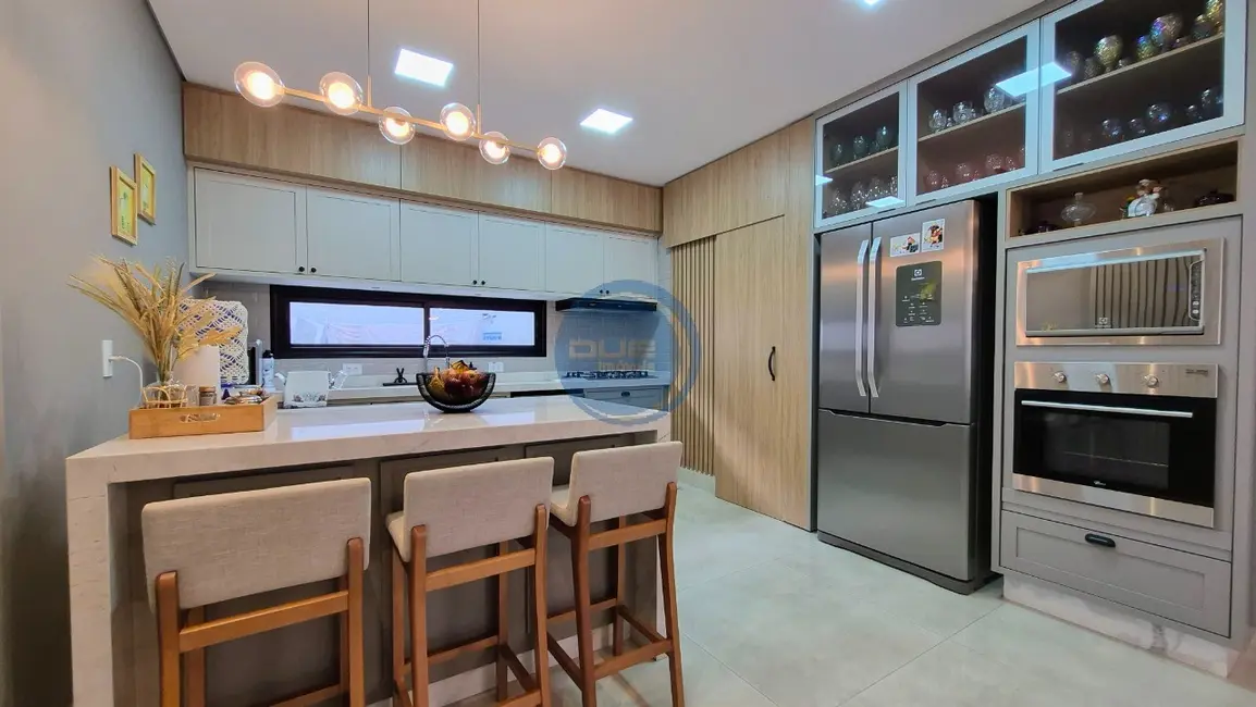Foto 9 de Casa de Condomínio com 4 quartos à venda, 250m2 em Jardim Residencial Helvétia Park III, Indaiatuba - SP