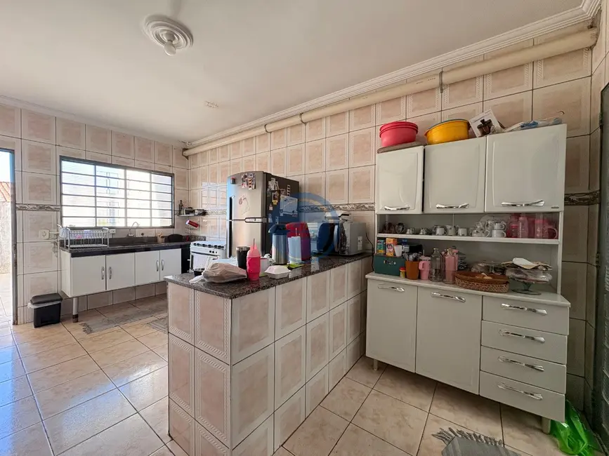 Foto 8 de Casa com 3 quartos à venda, 262m2 em Jardim Jequitibá, Indaiatuba - SP