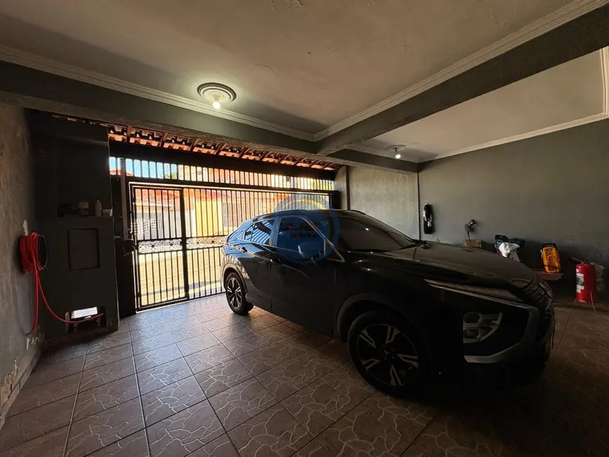 Foto 3 de Casa com 3 quartos à venda, 262m2 em Jardim Jequitibá, Indaiatuba - SP