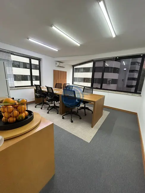 Sala Comercial à venda, 244m2 em Itaim Bibi, São Paulo - SP - imagem 4 Foto 4 de Sala Comercial à venda, 244m2 em Itaim Bibi, São Paulo - SP