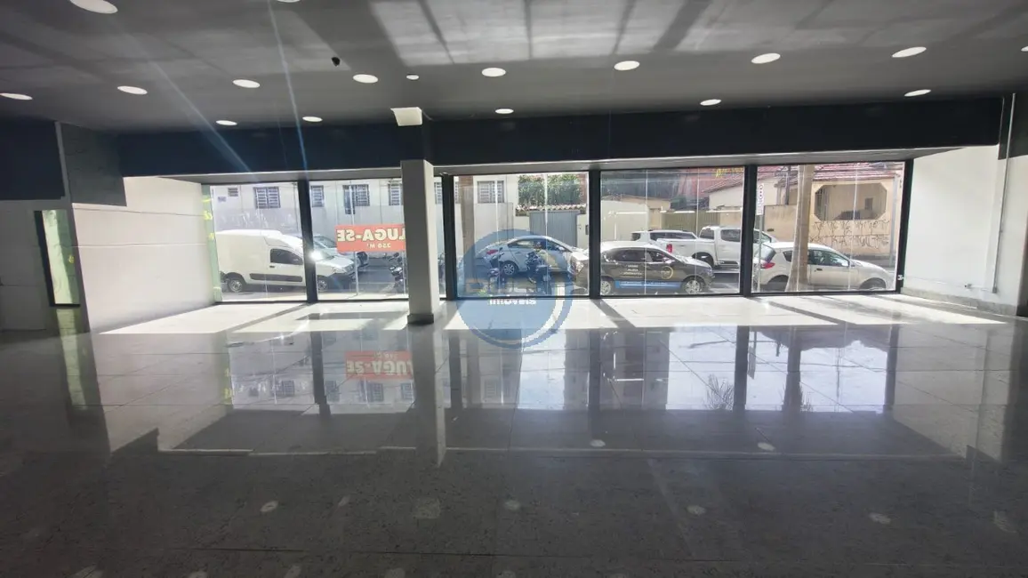 Sala Comercial para alugar, 200m2 em Centro, Indaiatuba - SP - imagem 6 Foto 6 de Sala Comercial para alugar, 200m2 em Centro, Indaiatuba - SP