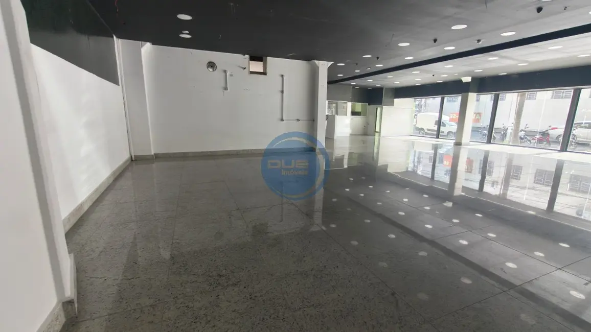 Sala Comercial para alugar, 200m2 em Centro, Indaiatuba - SP - imagem 5 Foto 5 de Sala Comercial para alugar, 200m2 em Centro, Indaiatuba - SP