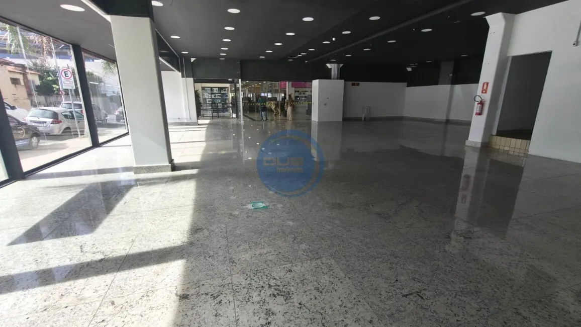 Sala Comercial para alugar, 200m2 em Centro, Indaiatuba - SP - imagem 2 Foto 2 de Sala Comercial para alugar, 200m2 em Centro, Indaiatuba - SP